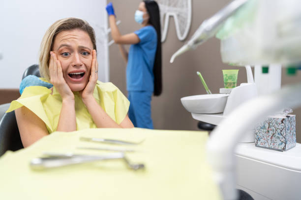 Best Emergency Tooth Extraction  in Struthers, OH